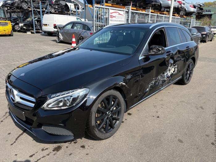 Mercedes C Estate C-220 CDI BlueTEC, C-220 d 2.2 16V Sloopvoertuig (2014, Zwart)