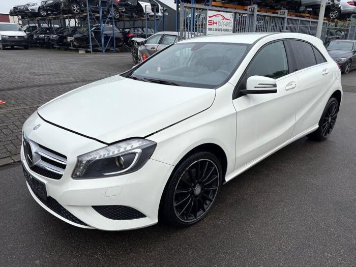 Mercedes A 1.6 A-180 16V Sloopvoertuig (2013, Wit)