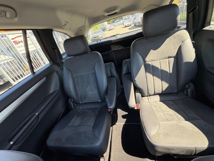 Mercedes R 3.0 320 CDI 24V 4-Matic Sloopvoertuig (2006, Grijs)