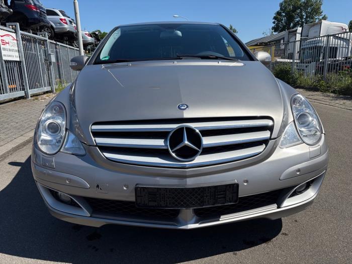 Mercedes R 3.0 320 CDI 24V 4-Matic Sloopvoertuig (2006, Grijs)