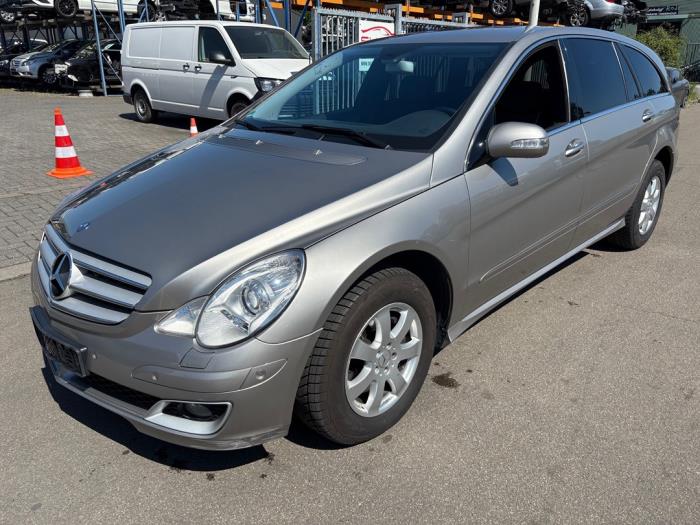 Mercedes R 3.0 320 CDI 24V 4-Matic Sloopvoertuig (2006, Grijs)