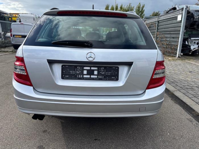 Mercedes C Estate 2.2 C-200 CDI 16V BlueEFFICIENCY Sloopvoertuig (2010, Zilver)