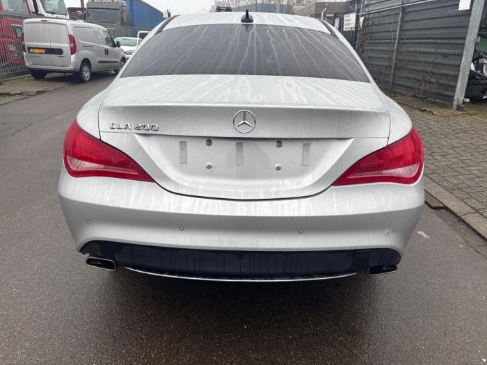 Mercedes CLA 1.6 CLA-200 16V Sloopvoertuig (2013, Grijs)