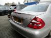 Mercedes E-Klasse Schadevoertuig (2005, Zilver)