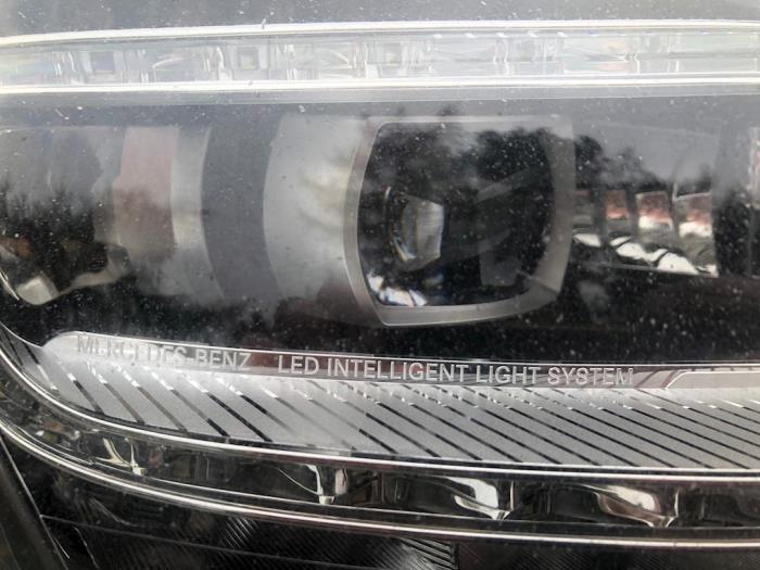 Mercedes CLS 350 CDI BlueEfficiency 3.0 V6 24V Sloopvoertuig (2011)