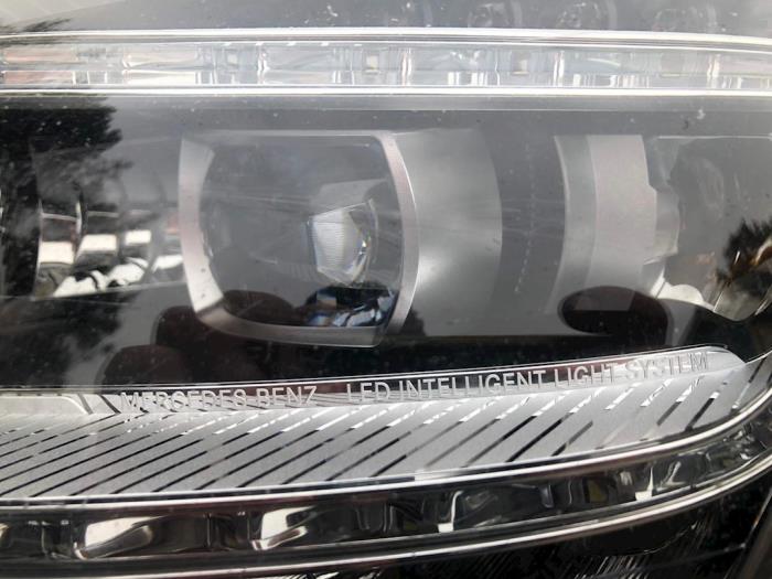 Mercedes CLS 350 CDI BlueEfficiency 3.0 V6 24V Sloopvoertuig (2011)