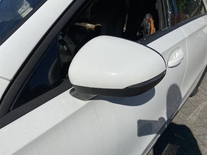 Mercedes A 1.3 A-200 Turbo 16V Sloopvoertuig (2018, Wit)