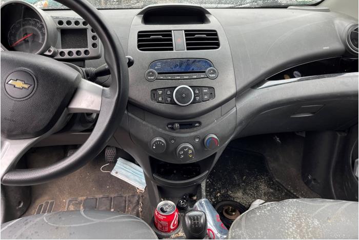 Chevrolet Spark 1.0 16V Bifuel Sloopvoertuig (2012, Zwart)