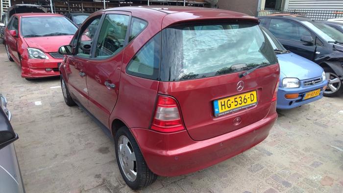 Mercedes A 1.6 A-160 Sloopvoertuig (2000, Rood)