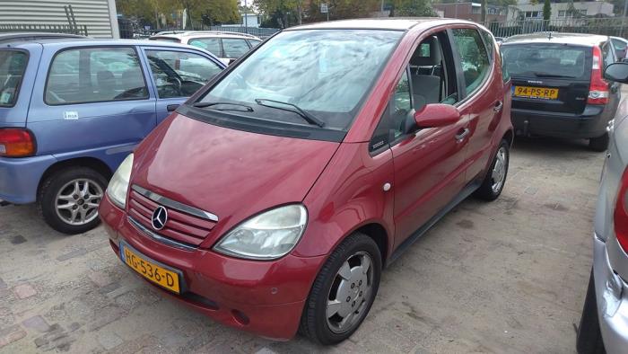 Mercedes A 1.6 A-160 Sloopvoertuig (2000, Rood)