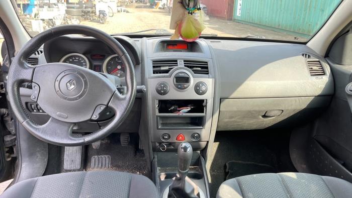 Renault Megane II Grandtour 1.6 16V Sloopvoertuig (2006, Grijs)