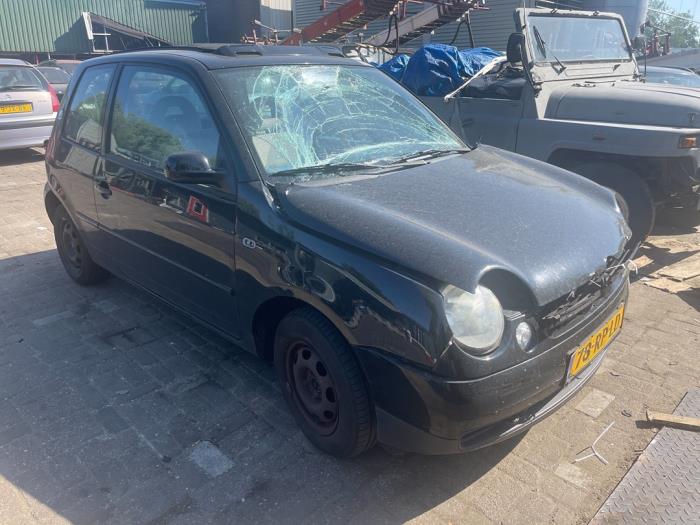 Volkswagen Lupo 1.4 16V 75 Sloopvoertuig (2001, Zwart)