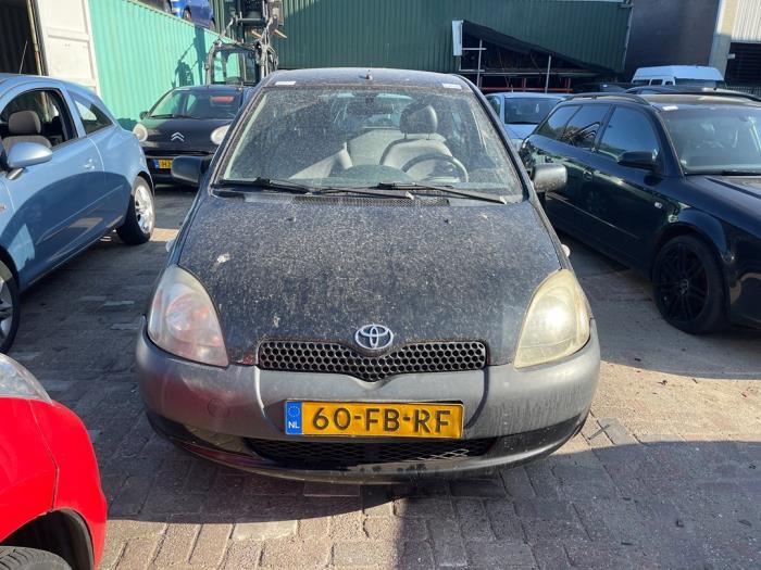 Toyota Yaris 1.0 16V VVT-i Sloopvoertuig (2000, Zwart)