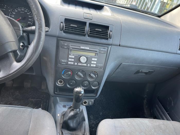 Ford Transit Connect 1.8 TDCi 75 Sloopvoertuig (2007, Graniet)