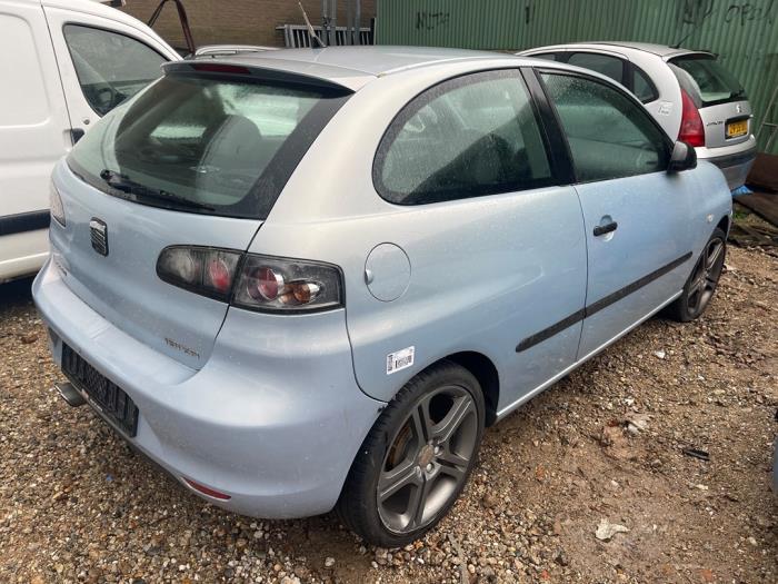 Seat Ibiza III 1.4 16V 75 Sloopvoertuig (2003, Blauw)