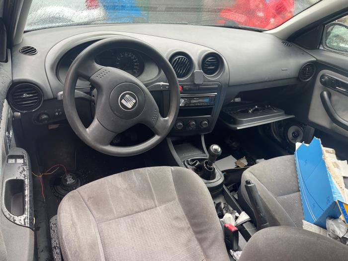 Seat Ibiza III 1.4 16V 75 Sloopvoertuig (2003, Blauw)