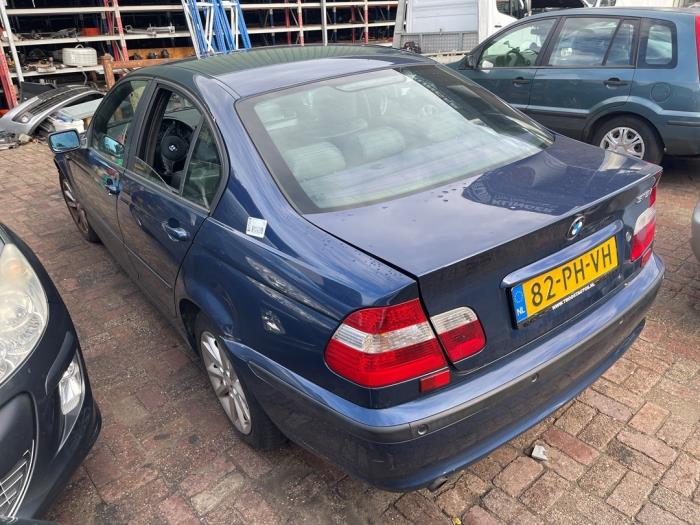 BMW 3 serie 316i 16V Sloopvoertuig (2004, Donker, Blauw)