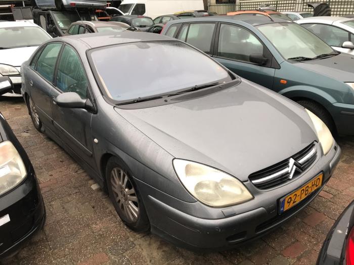 Citroen C5 I Berline 2.0 16V Sloopvoertuig (2004, Grijs)