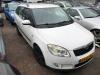 Skoda Fabia II Combi 1.4 TDI 80 Sloopvoertuig (2010, Wit)