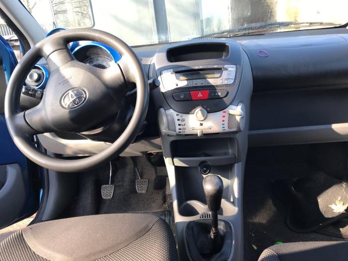 Toyota Aygo 1.0 12V VVT-i Sloopvoertuig (2009, Blauw)