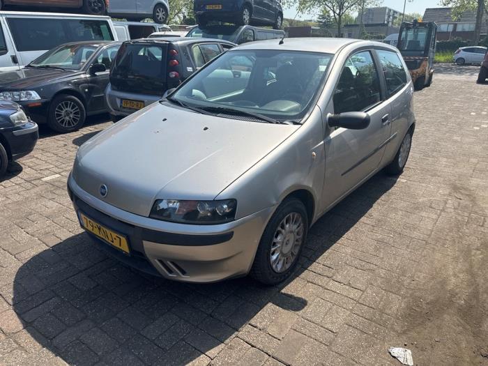 Fiat Punto II 1.2 60 S Sloopvoertuig (2002, Grijs)
