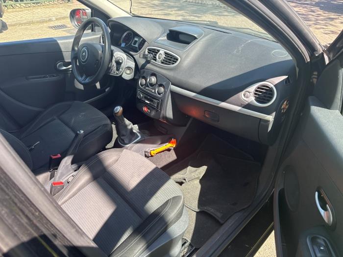 Renault Clio III 1.5 dCi FAP Sloopvoertuig (2012, Zwart)