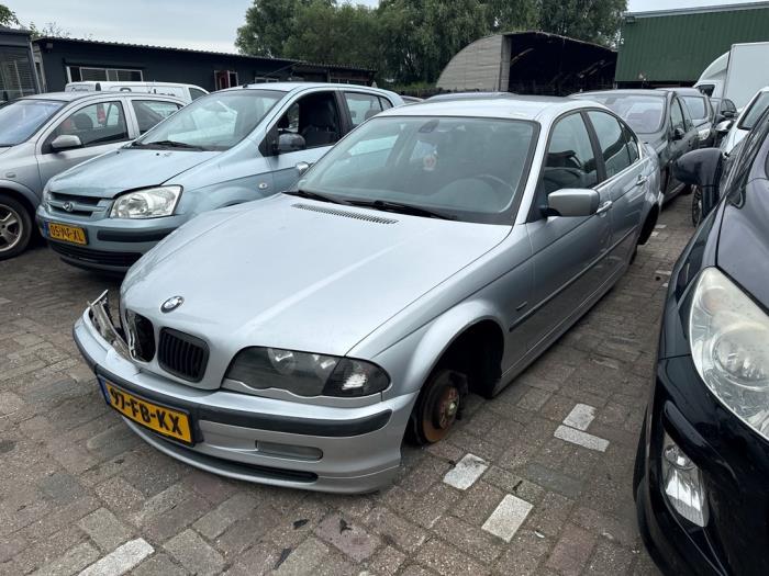 BMW 3 serie 320i 24V Sloopvoertuig (2000, Grijs)