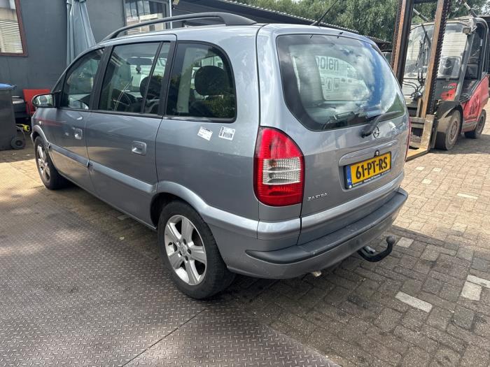 Opel Zafira 1.6 16V Sloopvoertuig (2004, Grijs)