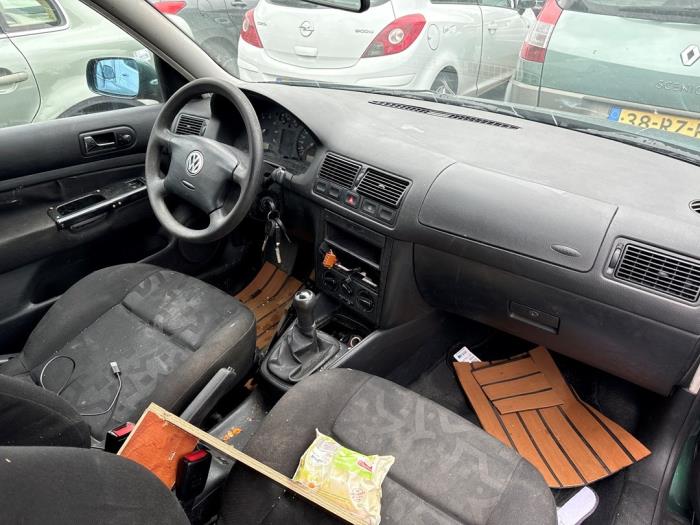 Volkswagen Golf IV 1.6 Sloopvoertuig (1999, Groen)