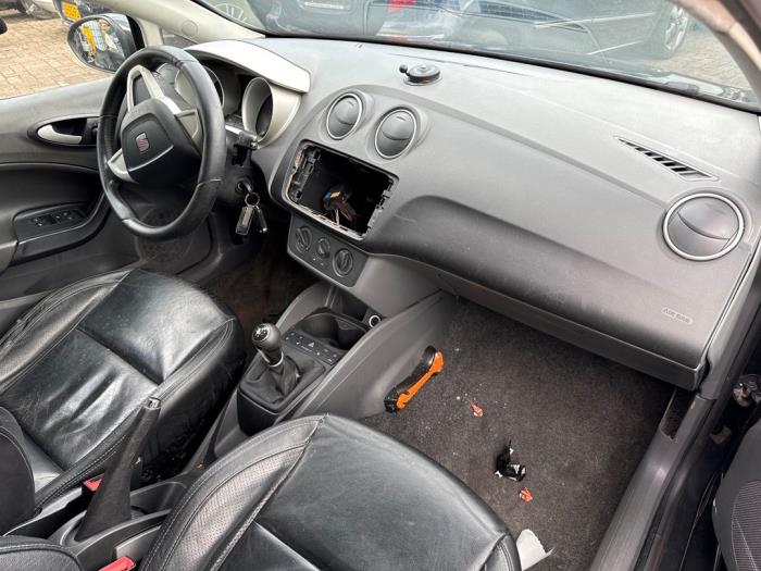 Seat Ibiza ST 1.2 TDI Ecomotive Sloopvoertuig (2010, Grijs)