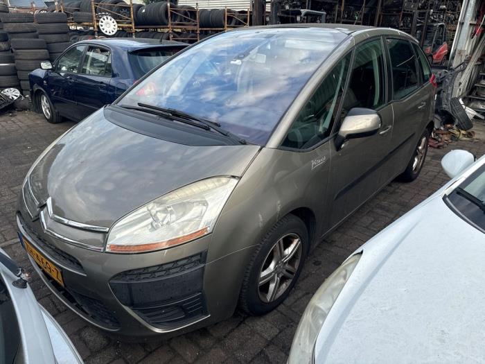 Citroen C4 Picasso 1.6 HDiF 16V 110 Sloopvoertuig (2009, Bruin)