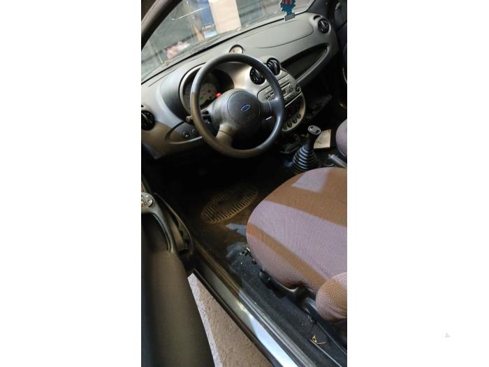 Ford Ka I 1.3i Sloopvoertuig (2008, Grijs)