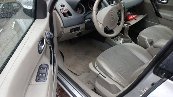 Renault Megane II 1.6 16V Sloopvoertuig (2005, Grijs)