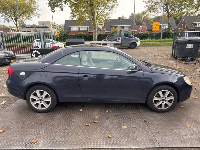Volkswagen Eos 2.0 TFSI 16V Sloopvoertuig (2006, Blauw)