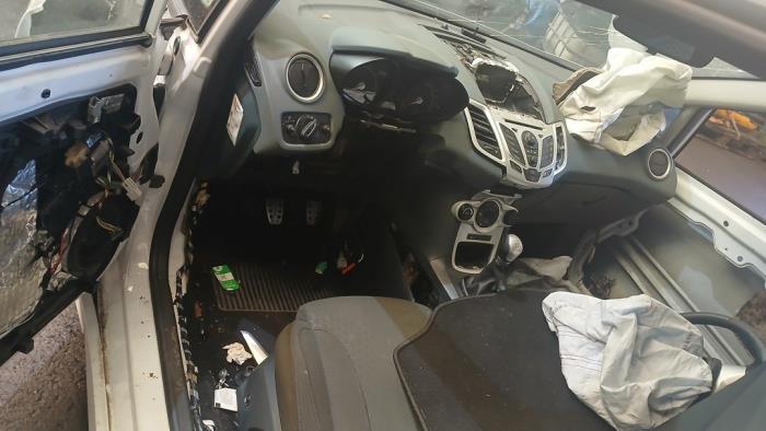 Ford Fiesta 6 1.4 16V Sloopvoertuig (2010, Wit)