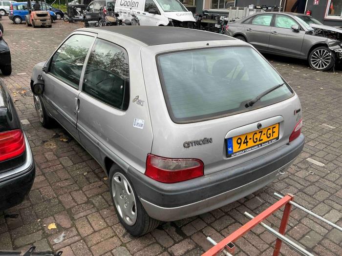 Citroen Saxo 1.1i X,SX Sloopvoertuig (2001, Grijs)
