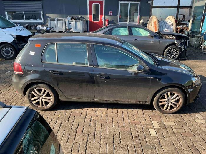 Volkswagen Golf VI 1.6 TDI 16V Sloopvoertuig (2009, Zwart)