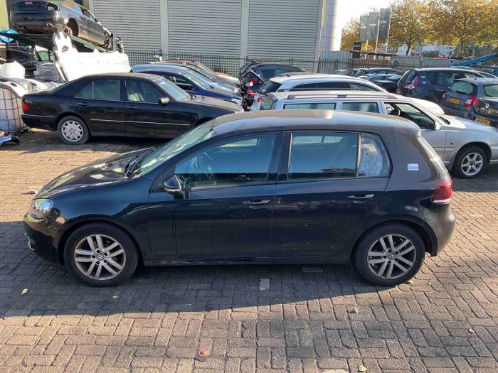 Volkswagen Golf VI 1.6 TDI 16V Sloopvoertuig (2009, Zwart)