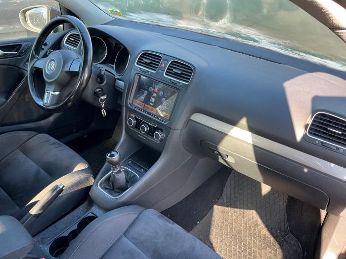 Volkswagen Golf VI 1.6 TDI 16V Sloopvoertuig (2009, Zwart)
