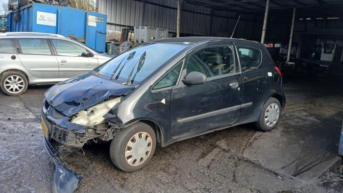 Mitsubishi Colt 1.1 12V Sloopvoertuig (2005, Zwart)