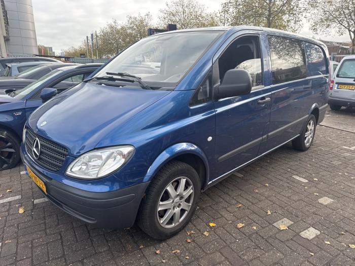 Mercedes Vito 2.2 111 CDI 16V Sloopvoertuig (2007, Graniet)
