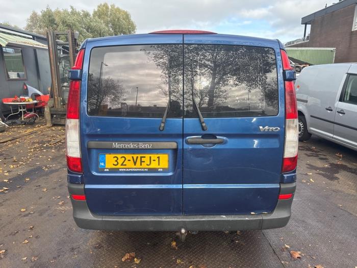 Mercedes Vito 2.2 111 CDI 16V Sloopvoertuig (2007, Graniet)