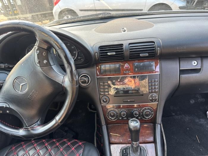 Mercedes C 1.8 C-180K 16V Sloopvoertuig (2005, Grijs)