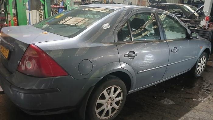 Ford Mondeo III 1.8 16V Sloopvoertuig (2002, Grijs)