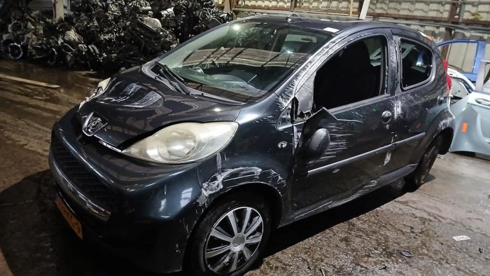 Peugeot 107 1.0 12V Sloopvoertuig (2011, Grijs)