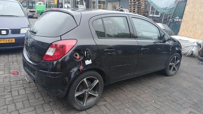 Opel Corsa D 1.3 CDTi 16V ecoFLEX Sloopvoertuig (2010, Zwart)
