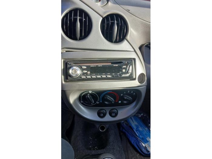 Ford Ka I 1.3i Sloopvoertuig (1999, Grijs)