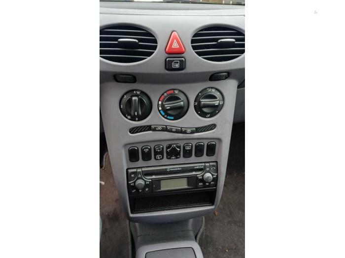 Mercedes A 1.4 A-140 Sloopvoertuig (2000, Grijs)