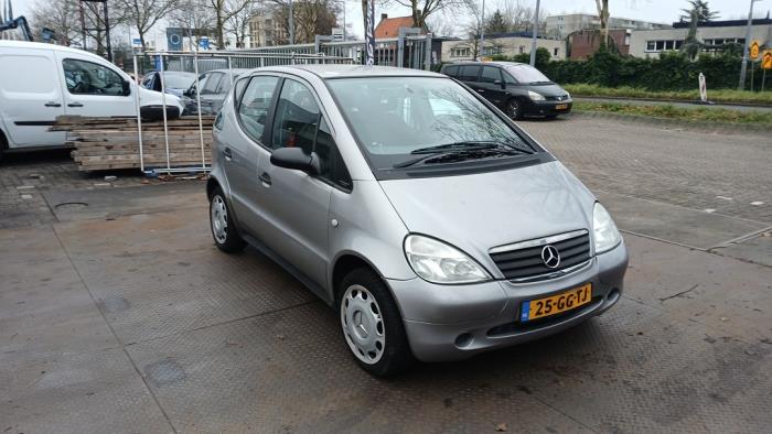 Mercedes A 1.4 A-140 Sloopvoertuig (2000, Grijs)