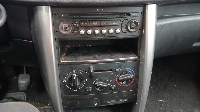 Peugeot 207 SW 1.4 16V Vti Sloopvoertuig (2009, Grijs)